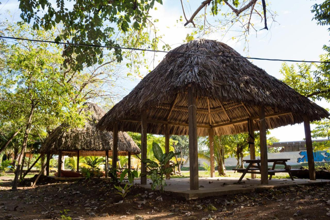 La Choza Playa Venao Albergue Exterior foto